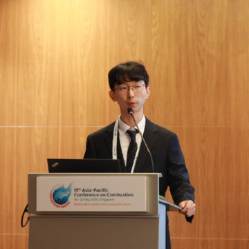 싱가포르 학회.jpg